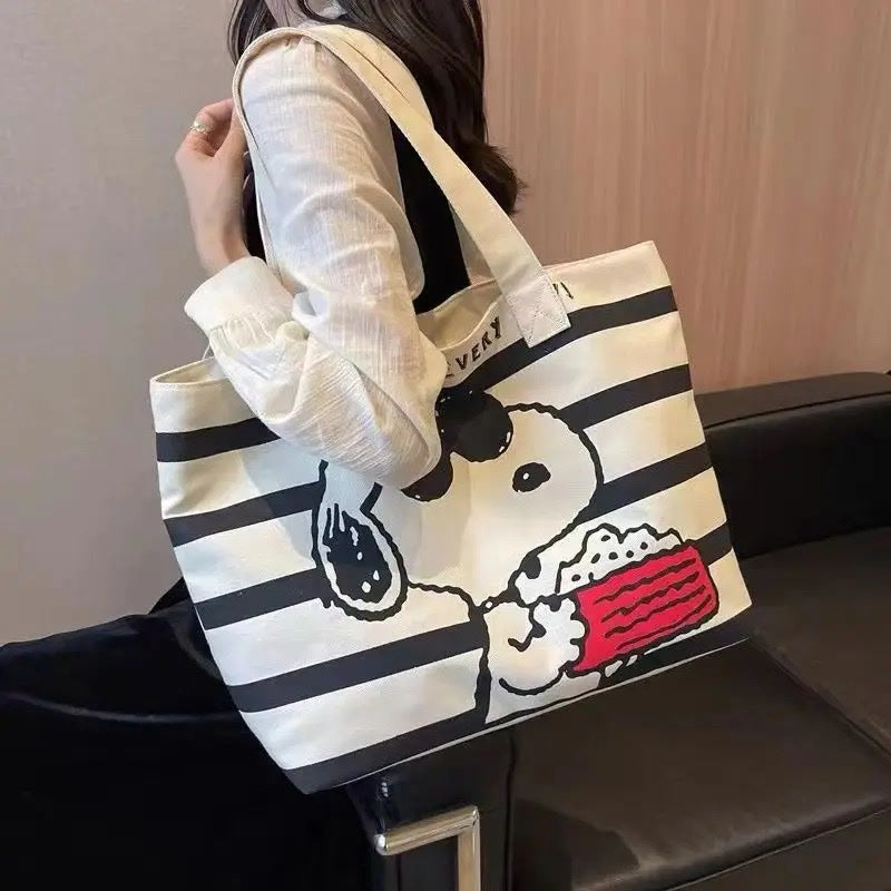 Snoopy Cute Cartoon Large Capacity Canvas Bag for Female Students To Hold Books and Commute Maternity Checkup Tote Mommy Bag